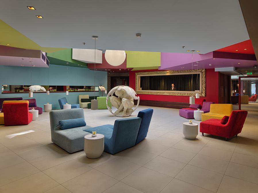 ドミナ セント ピーターズバーグ 写真