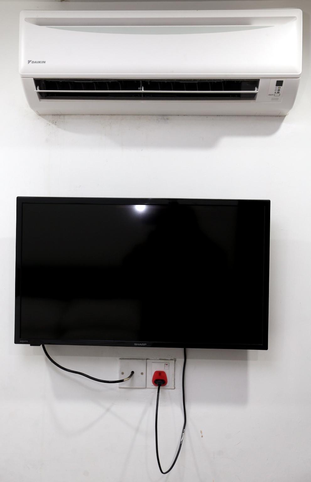 ホテル アル アブラール 写真