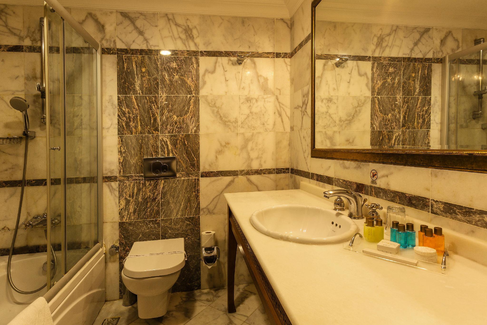 アクラ ホテル 写真