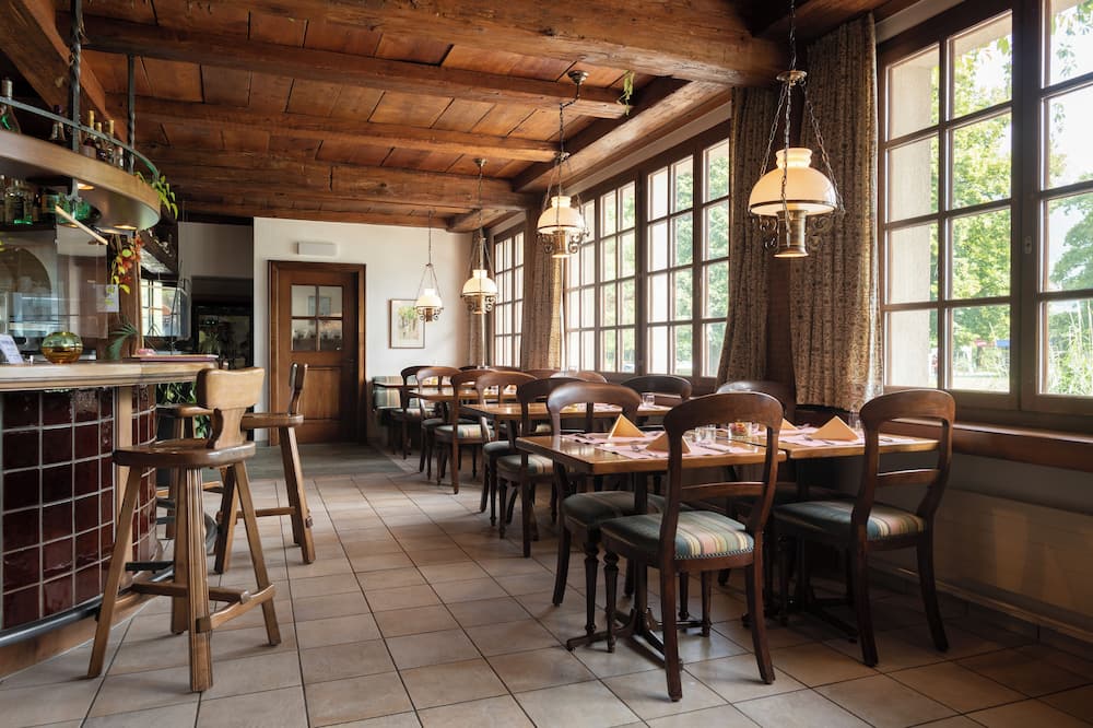 ザイラー アウ ラック 写真