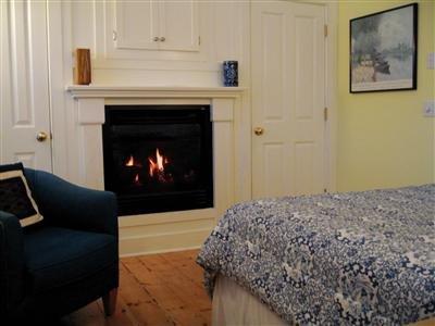 Admiral's Landing 写真