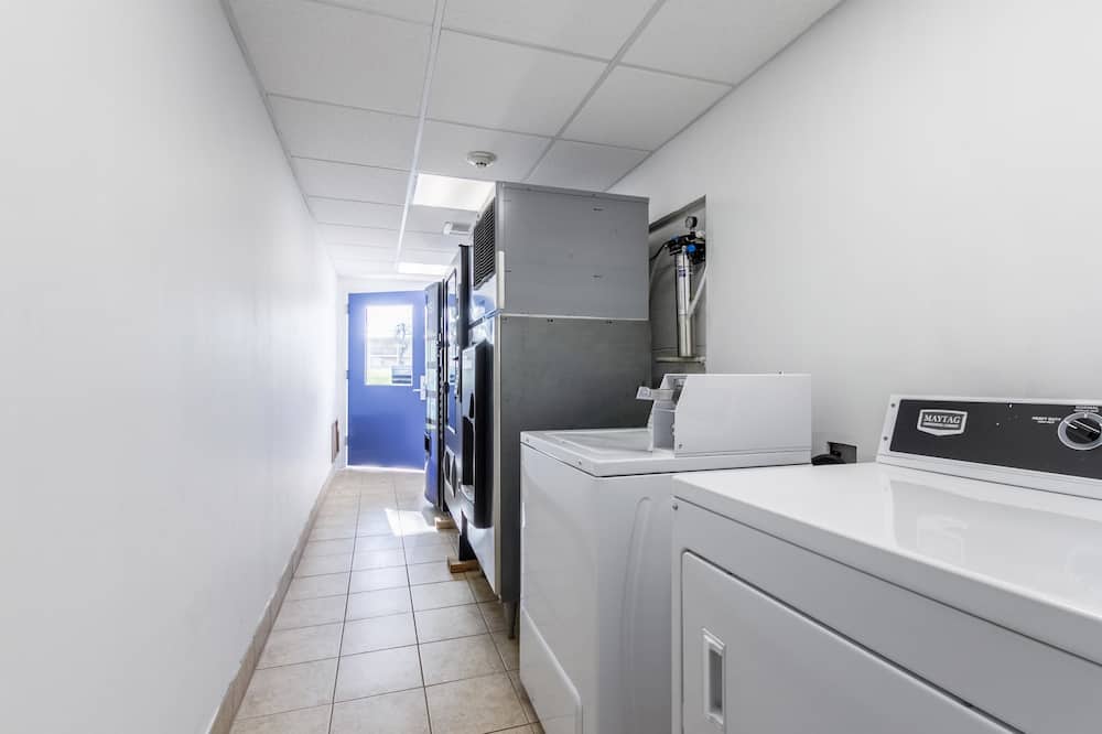 モーテル 6 ニュー ブランズウィック 写真