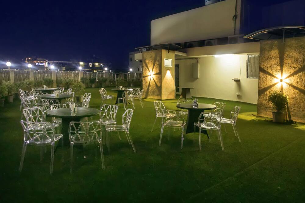 ホテル ギャングズ グランド 写真