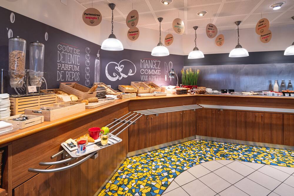 B&B HOTEL Rouen Centre Rive Droite 写真