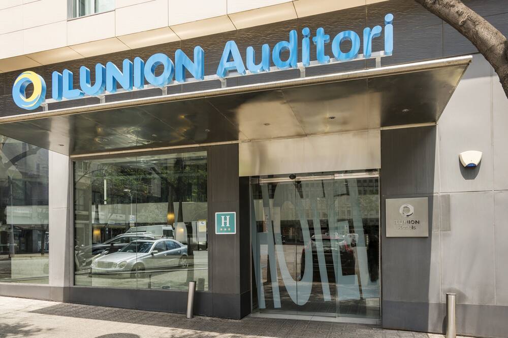 イルニオン オウディトリ ホテル 写真