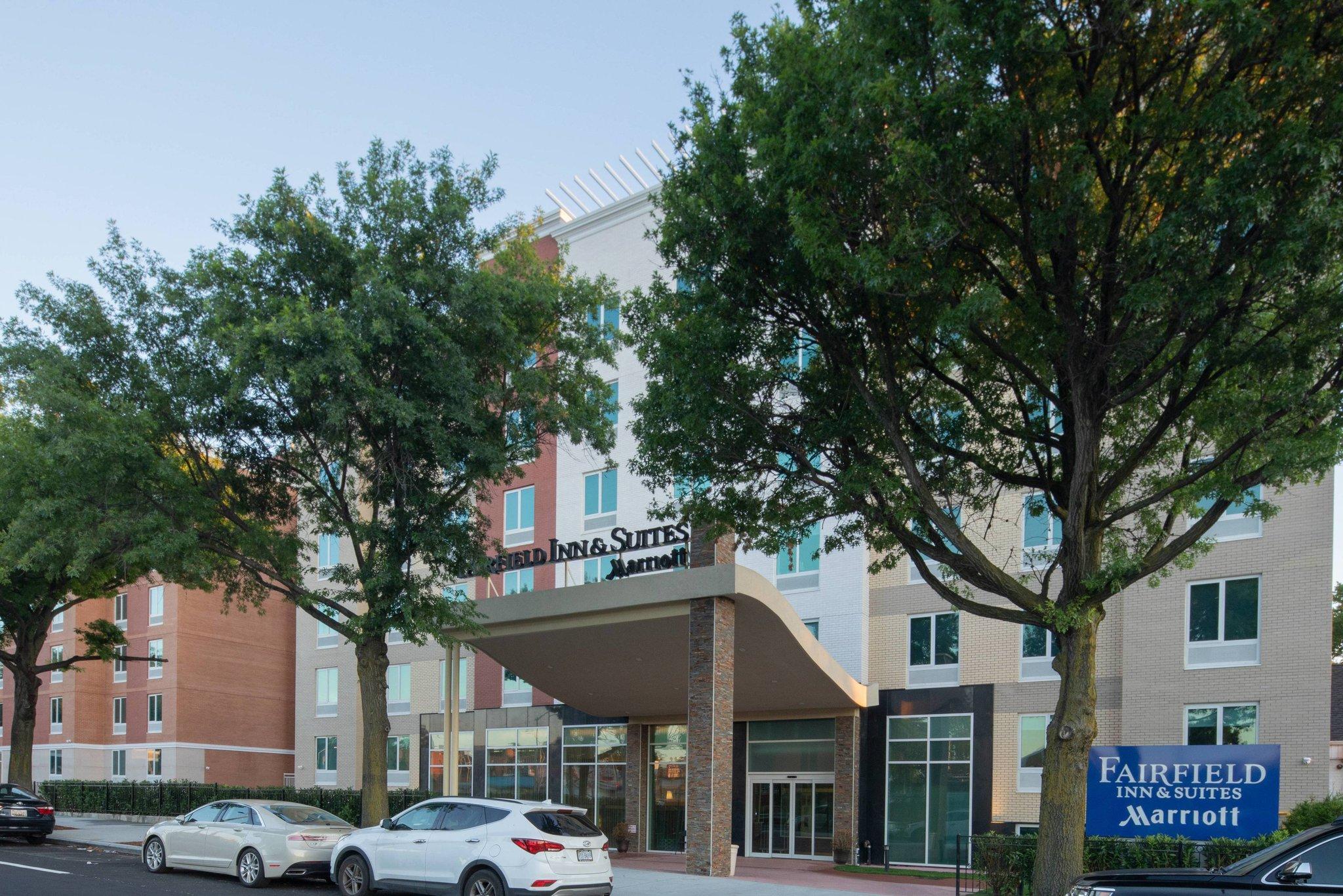 フェアフィールド イン&スイーツ ニューヨーク クイーンズ フレッシュ メドウズ 写真