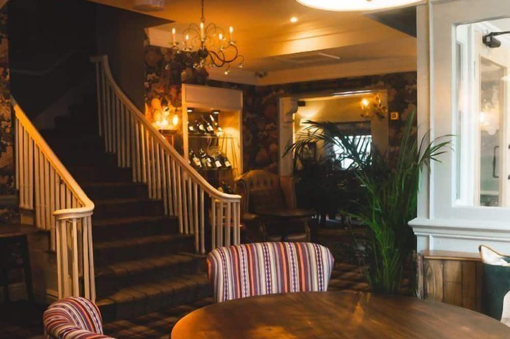 ザ スワン タルポリー 写真