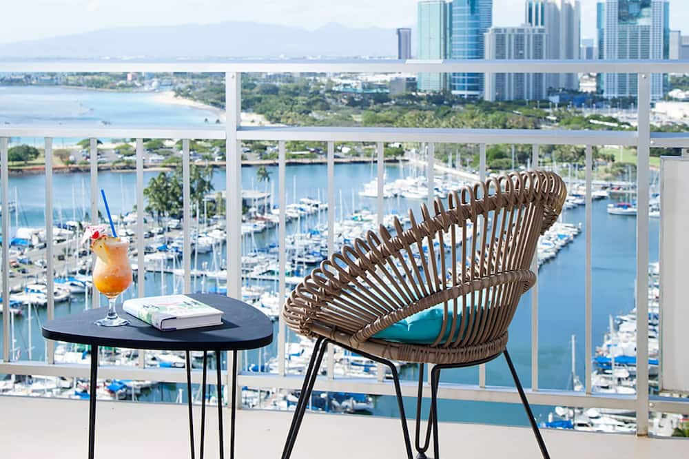 イリカイ ホテル & ラグジュアリー スイーツ 写真