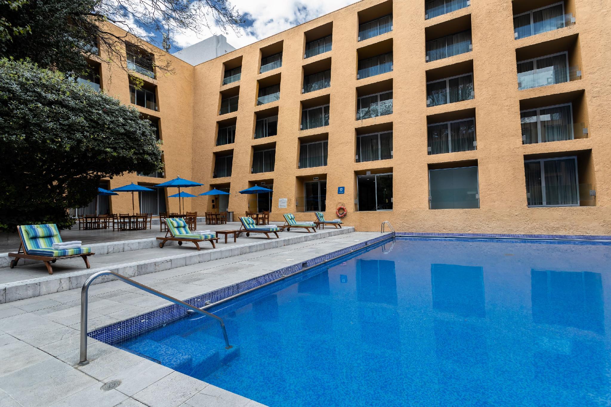 カミノ レアル ポランコ メヒコ 写真