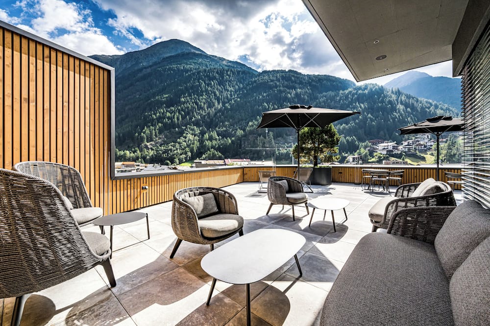 ホテル アルピナ ゼルデン アダルツ オンリー 写真