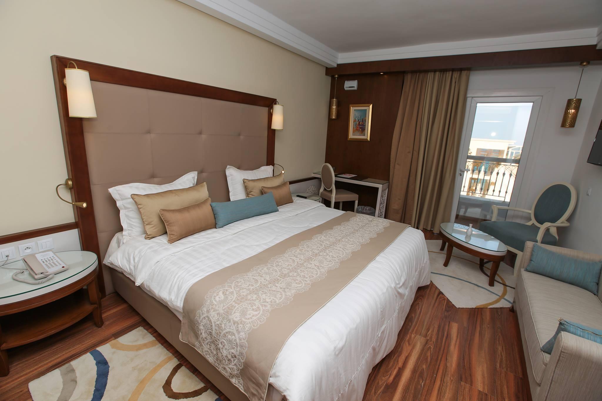 ソウセ パレス 写真