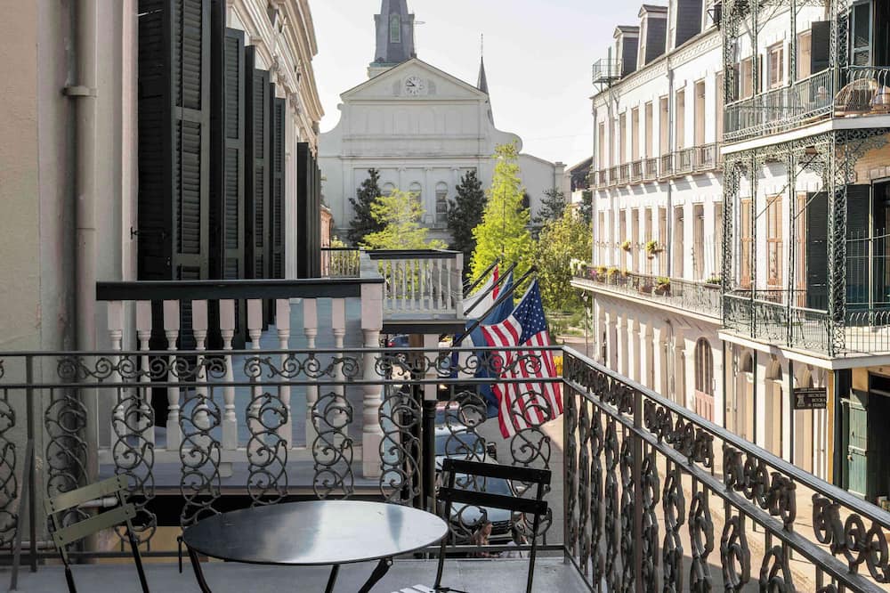 バーボン オーリンズ ホテル 写真