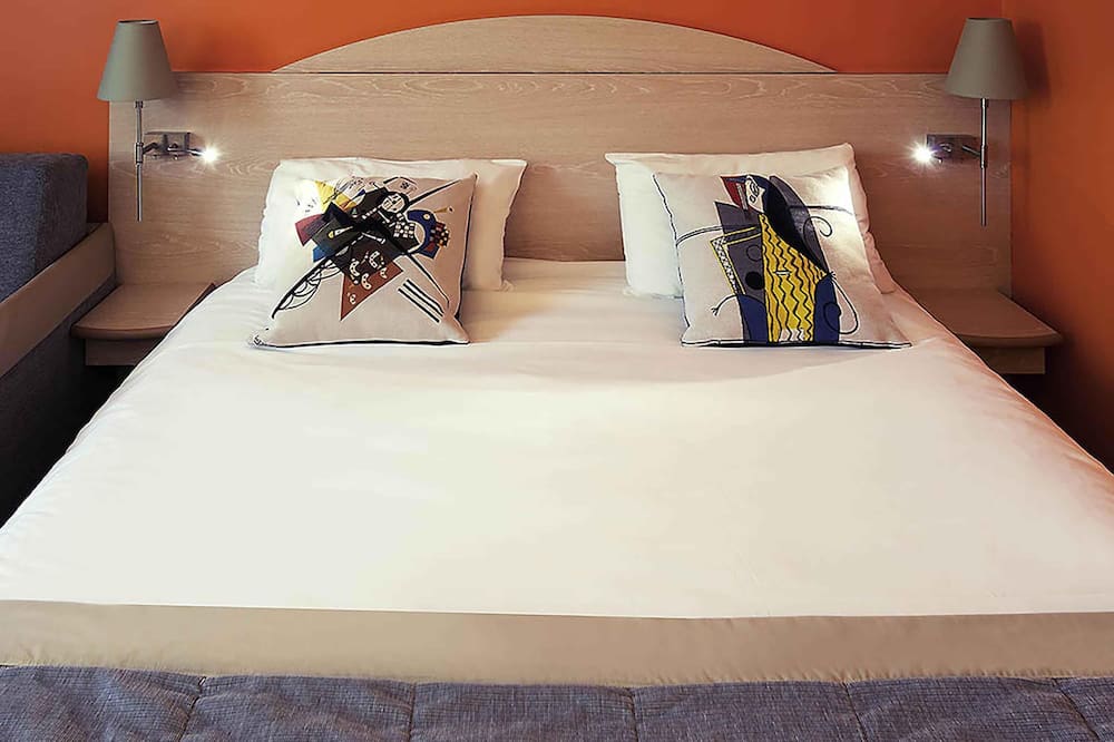 Ibis styles Lisieux Normandie 写真