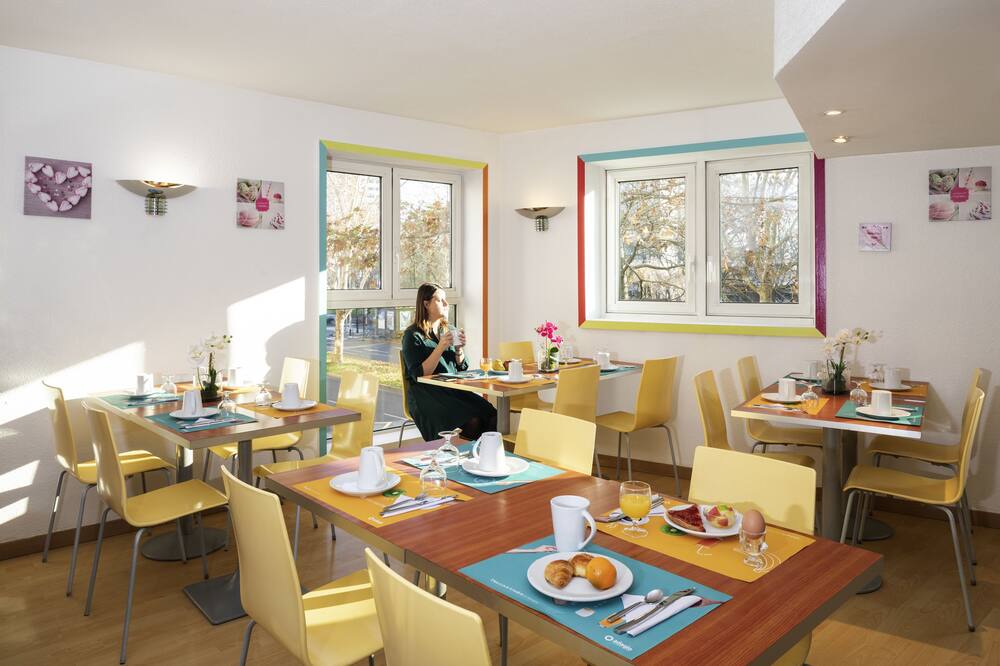 アダージョ アクセス ディフェンス シャラ アパートホテル 写真