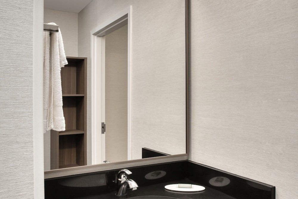 フェアフィールド イン アンド スイーツ バイ マリオット フランケンムス 写真