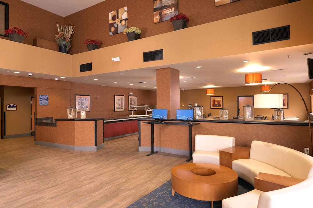 クリスタルインホテル＆スイーツ -ウエストバレーシティ 写真