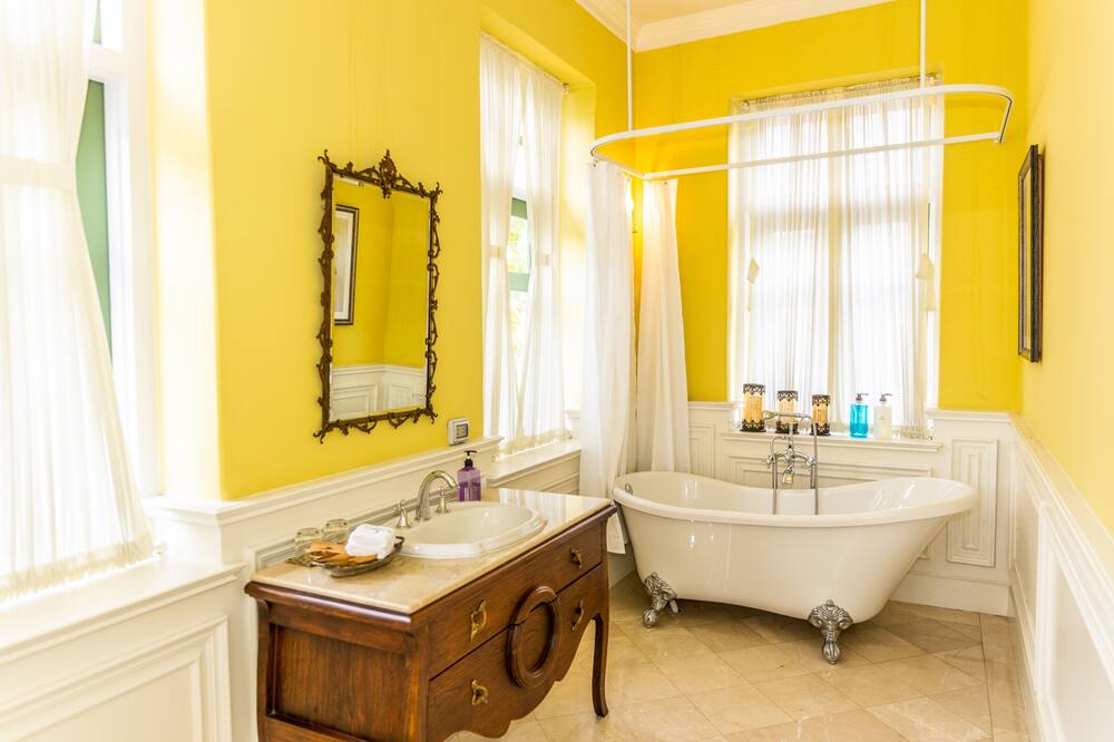 バーン 2459 ヘリテージ ハウス 写真