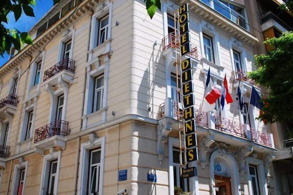 ホテル ディエスンス 写真