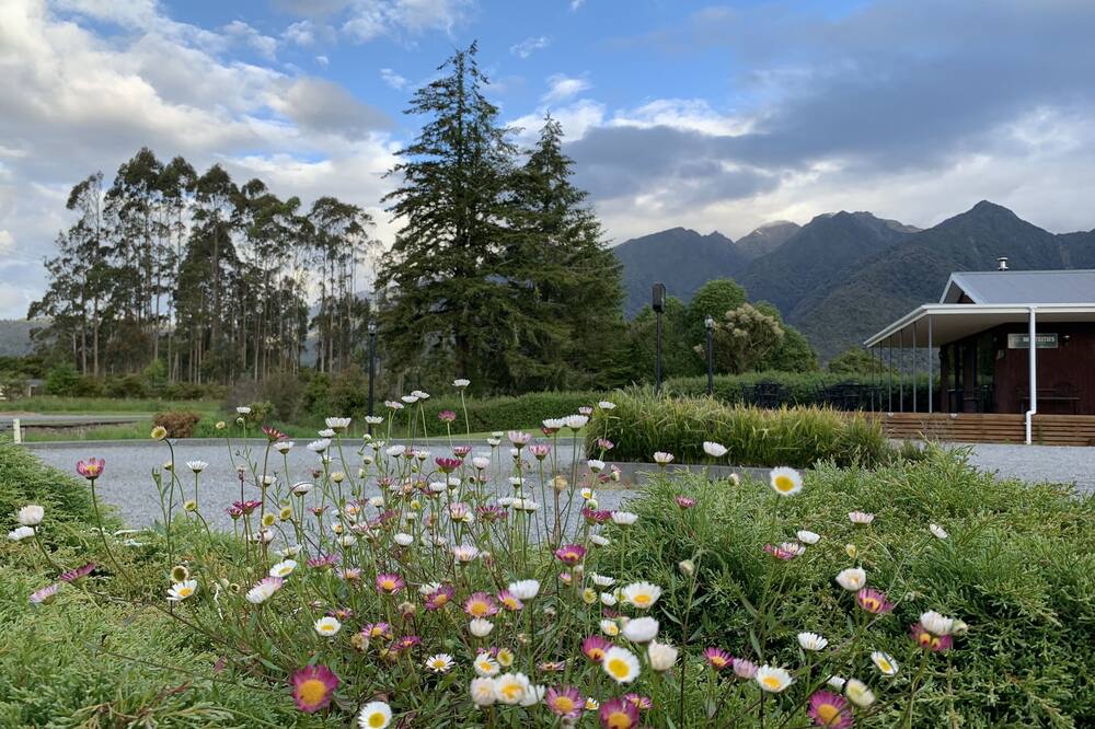 ハイ ピークス ホテル 写真