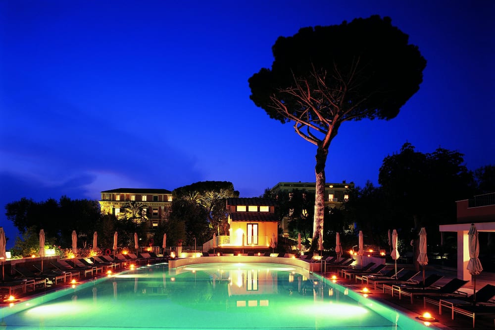 グランド ホテル エクセルシオール ヴィットリア 写真