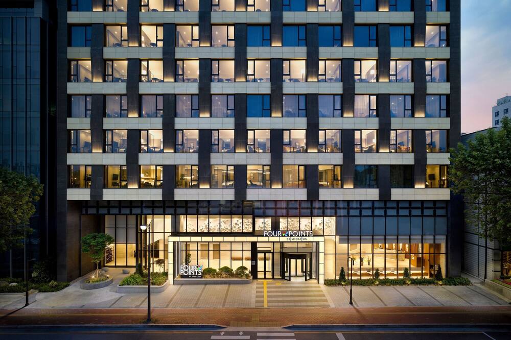 フォーポイントバイシェラトン水原 写真