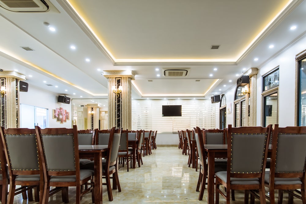 サン ハロング ホテル 写真