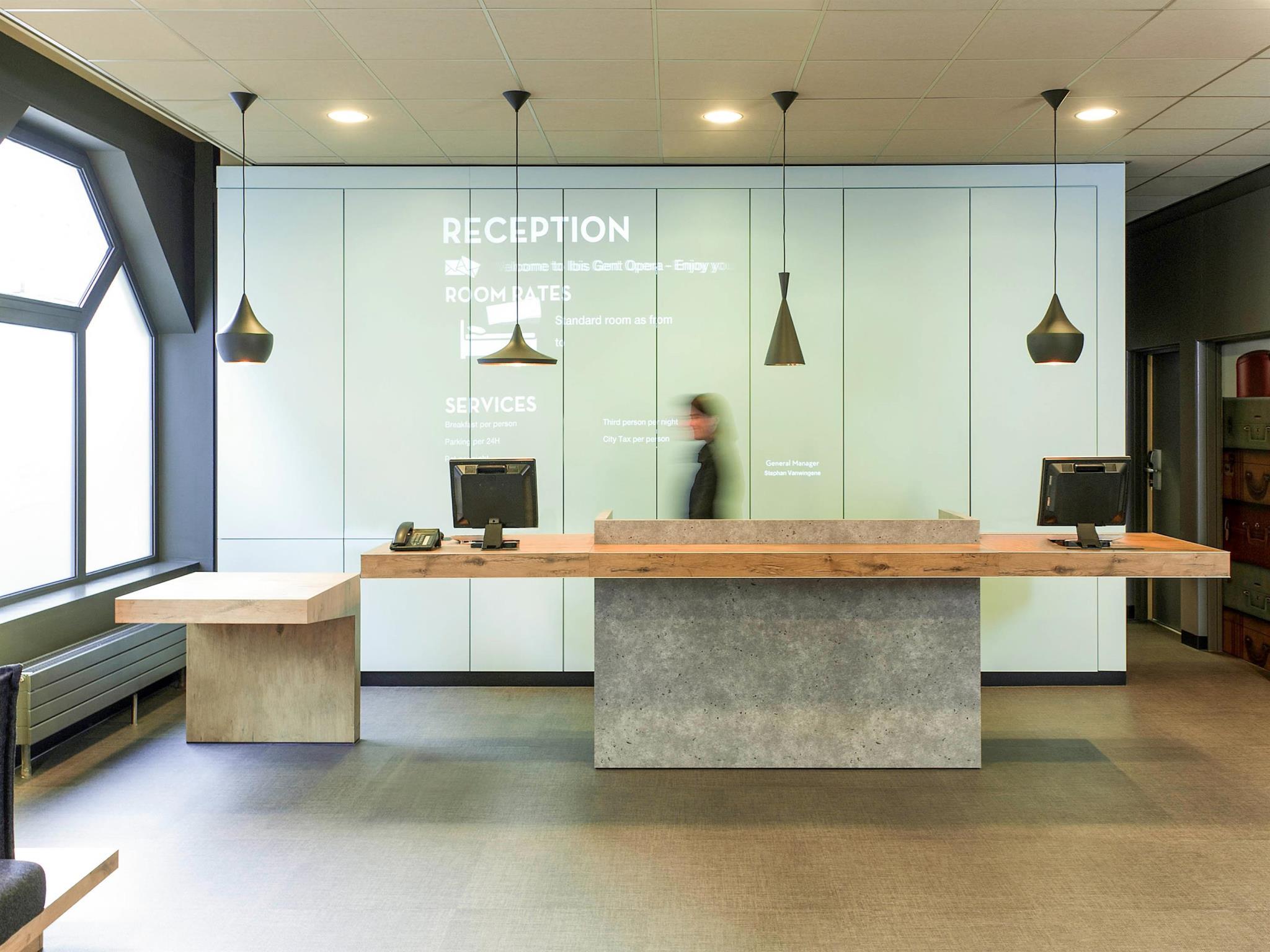 イビス ゲント セントラム オペラ 写真