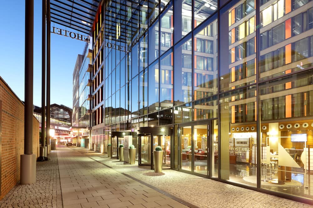 ユーロスターズ ベルリン 写真