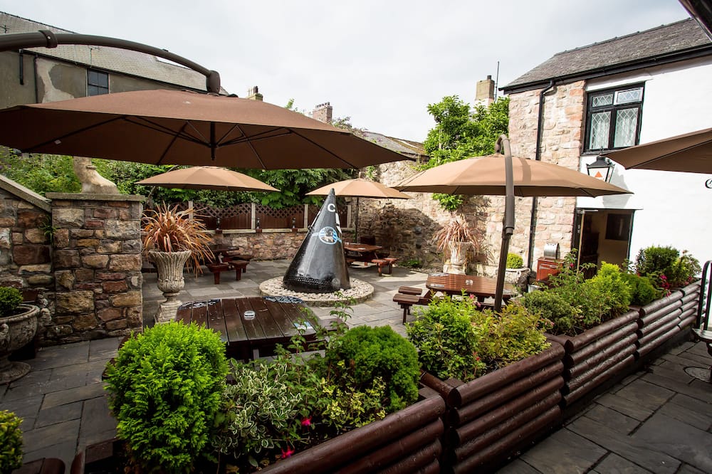 ザ ブラック ボーイ イン ホテル 写真