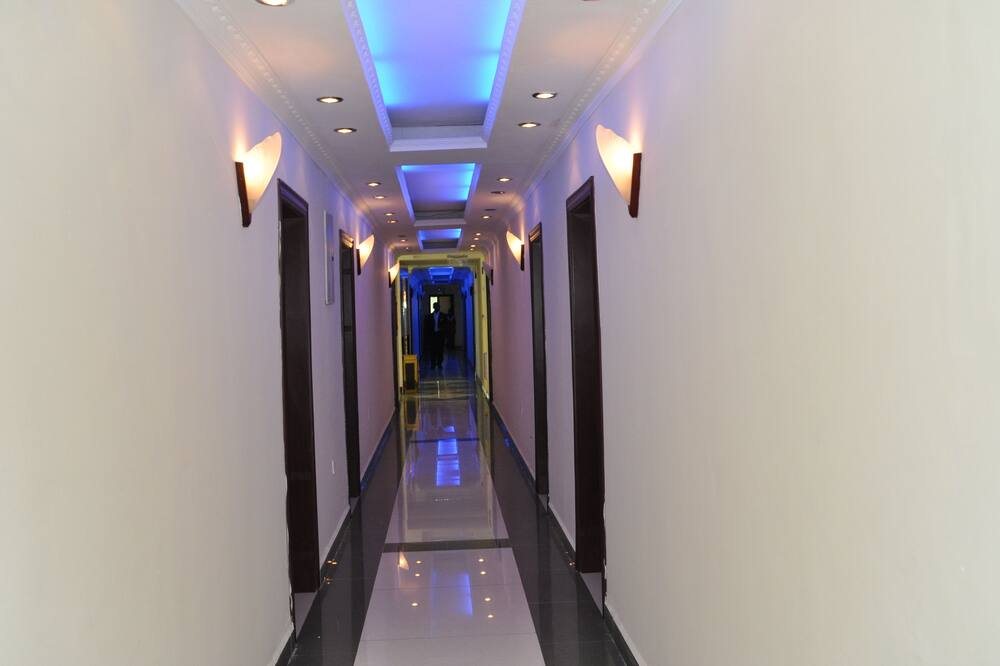 フロリダ インターナショナル ホテル 写真