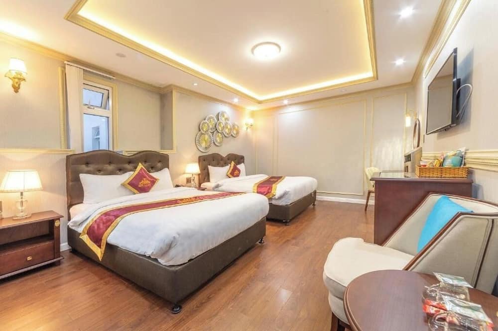 クイーン T アンド T ダラット 写真