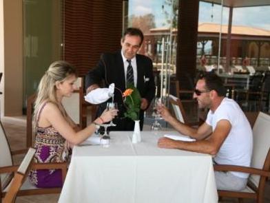 Apollonia Beach Resort & Spa 写真