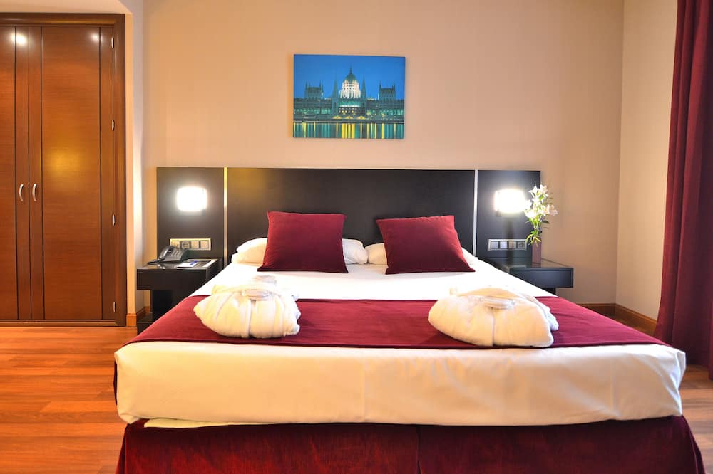 クレメント バラハス 写真