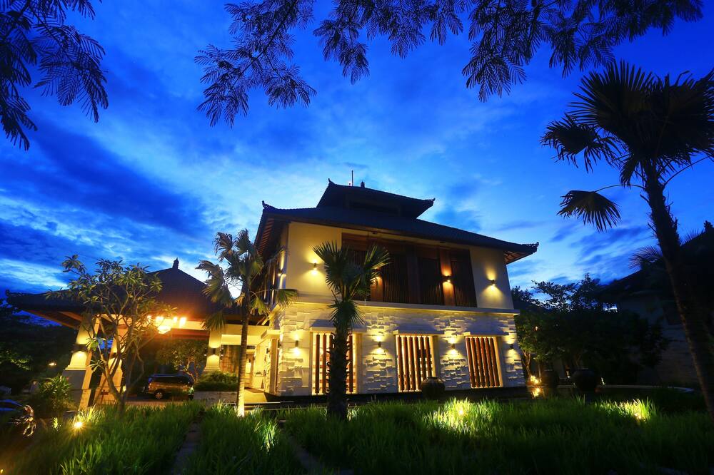 グランド ウィズ ホテル ヌサ ドゥア 写真