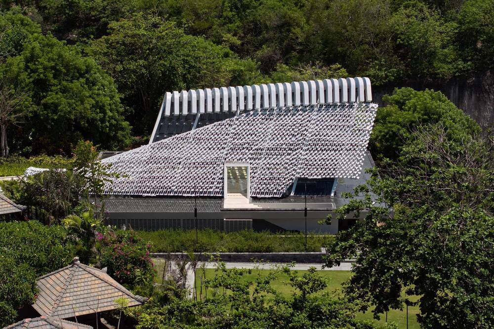 ウマナ バリ LXR ホテルズ ＆ リゾーツ 写真