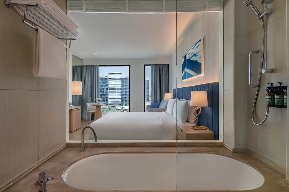 クラウンプラザ ヤスアイランド バイ IHG 写真