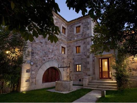 パラドール カセレス 写真