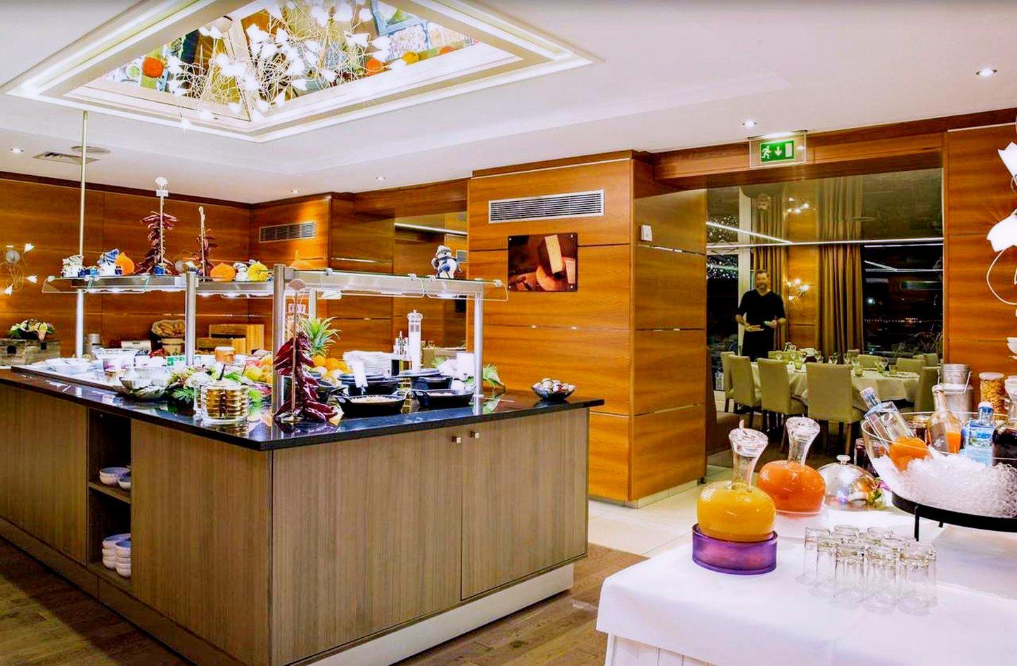 インペリアル パレス 写真