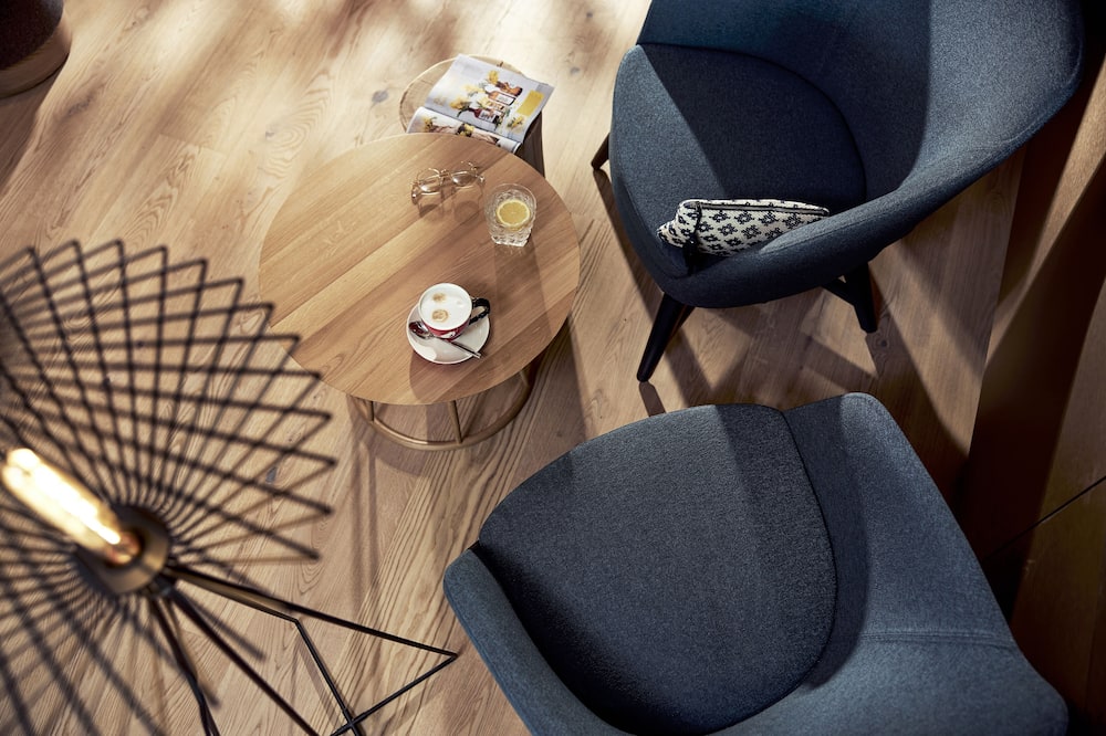 トゥイ ブルー モンタフォン 写真