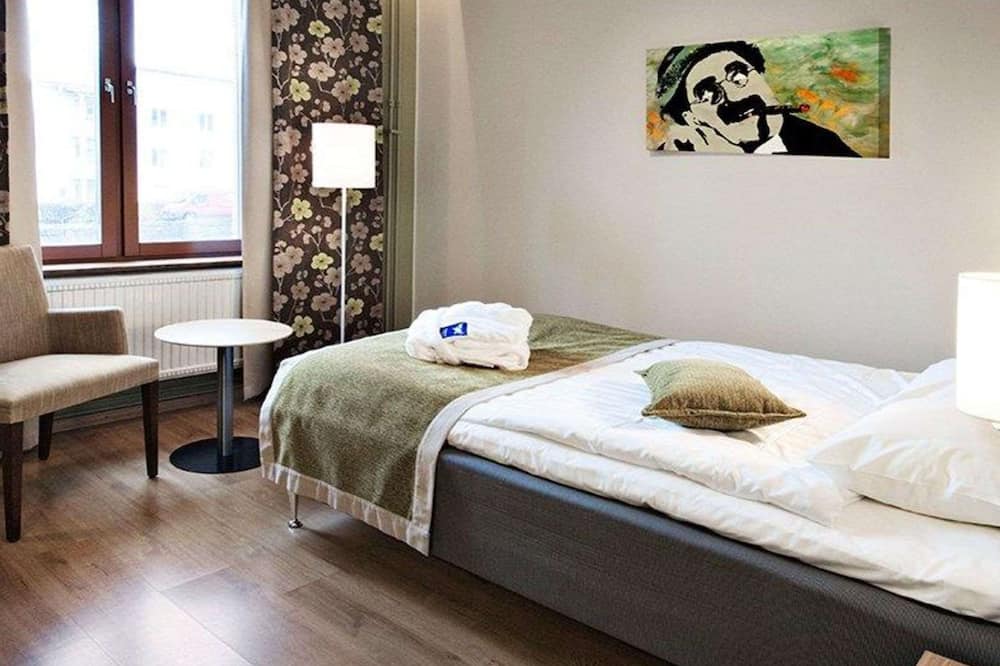 Home Hotel Kung Oscar 写真