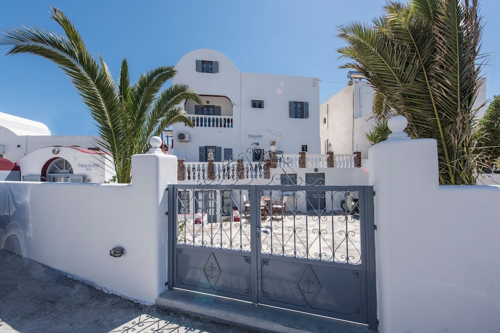 Maryloujohn Villas Oia 写真