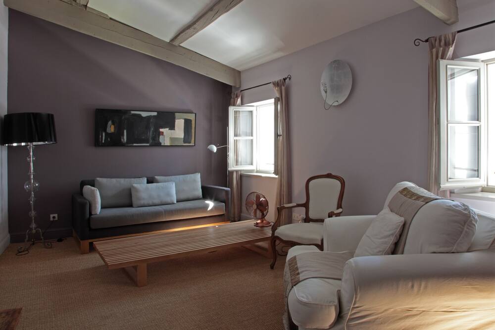 ラ メゾン シュル ラ ソルギュ - エスプリ ドゥ フランス 写真