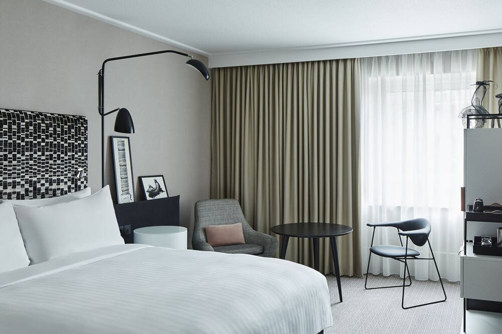 ロンドン マリオット ホテル マイダ ヴァレ 写真