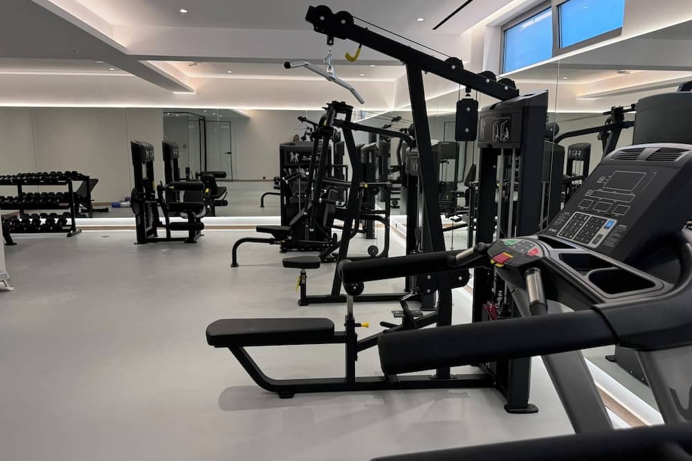 Hotel Angela Suites & Lobby 写真