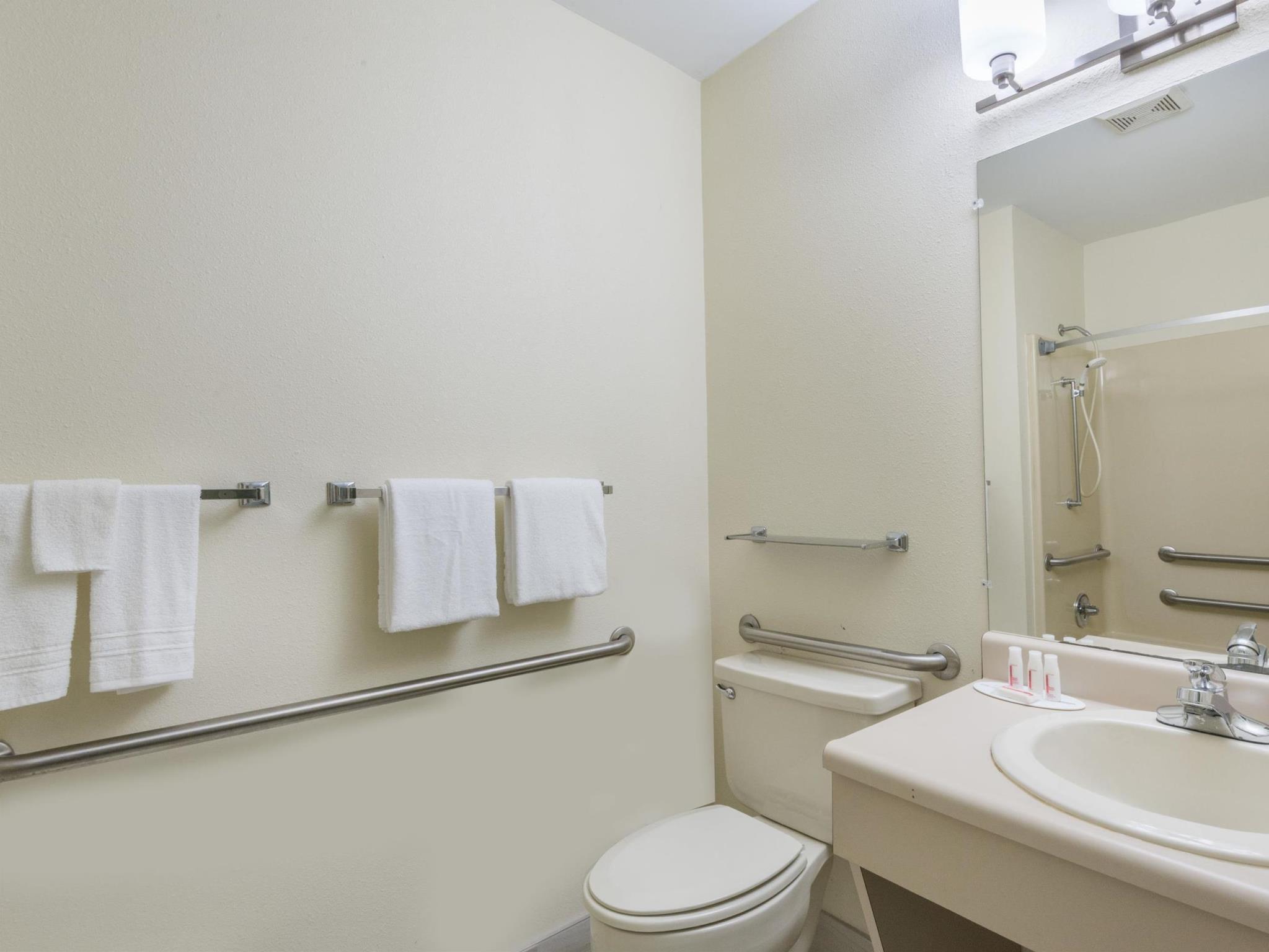 デイズ イン バイ ウィンダム アシュランド 写真