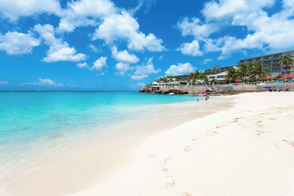 Sonesta Maho Beach Resort Casino & Spa- All Inclusive 写真