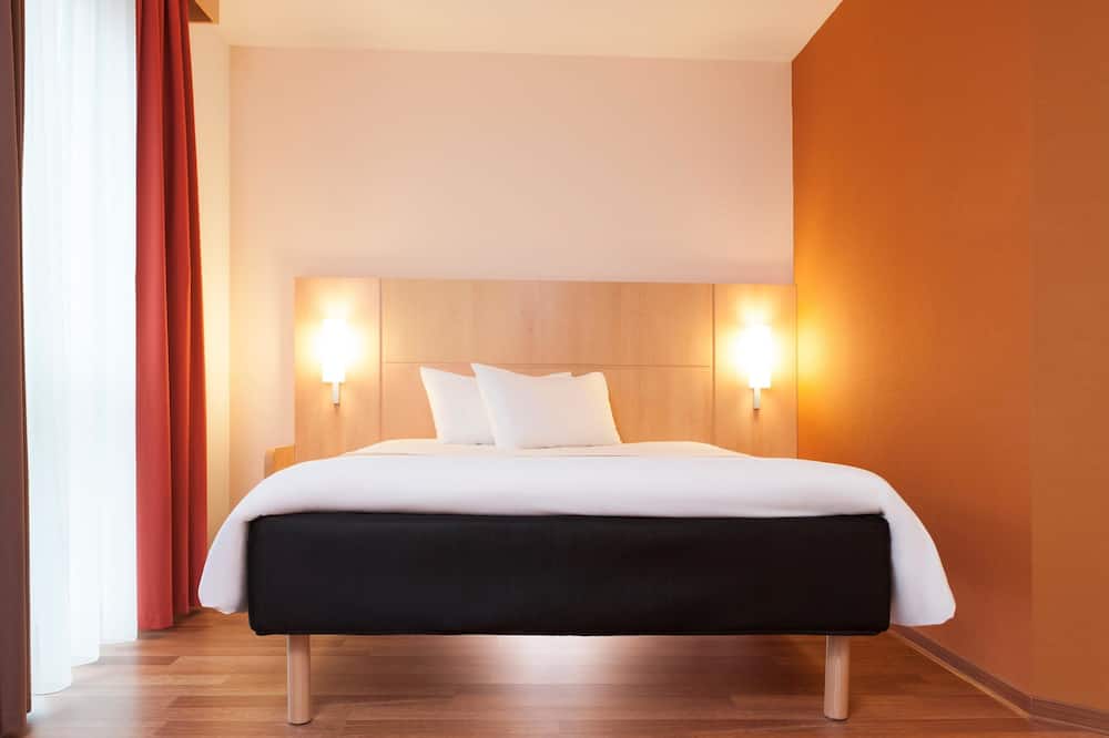 イビス コンスタンツ 写真