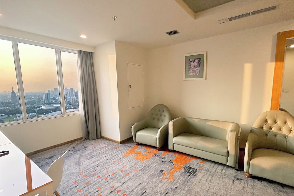 ハリス スイーツ fX スディルマン 写真