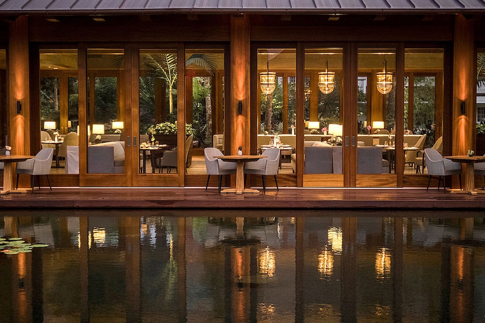 センセイラナイ、フォーシーズンズリゾート 写真