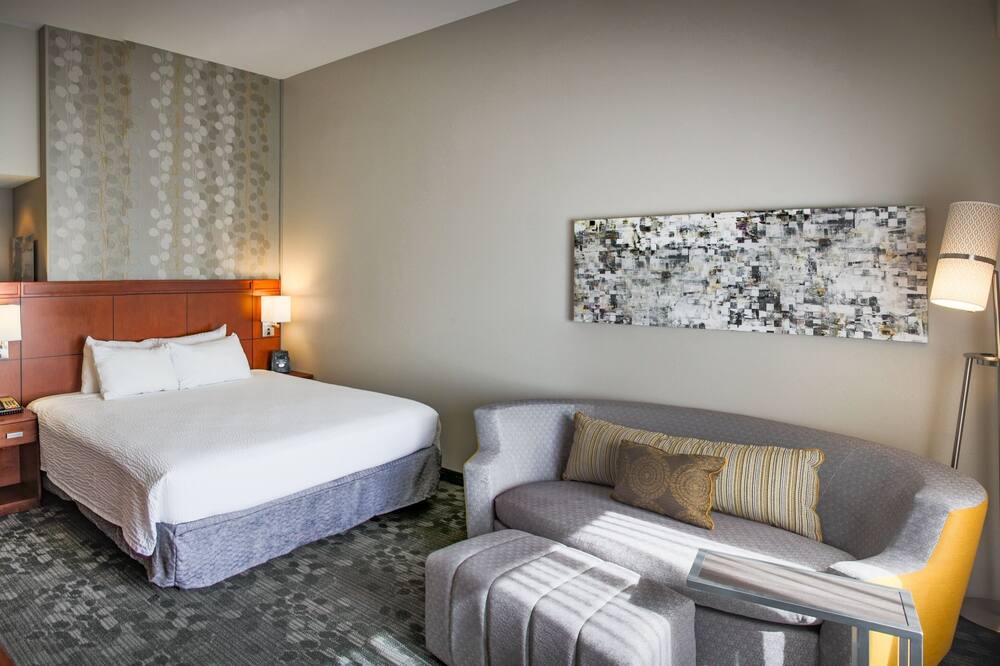 Courtyard by Marriott Norman 写真